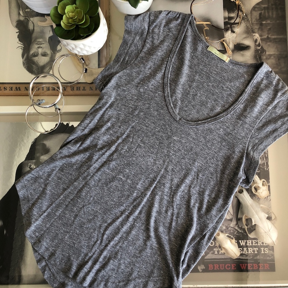 Slinky Jersey V-Neck T-Shirt